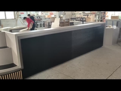 Современный приёмный стол