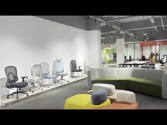 Удобный офисный стул